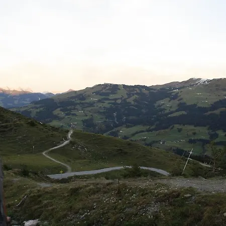 Lejlighed Almapartment Skiwiege - Ski-in - Ski-out Only Kirchberg in Tirol